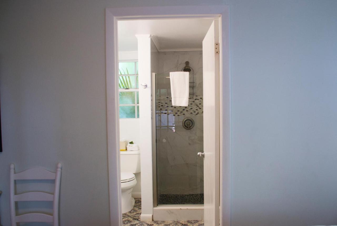 Classic Queen Room