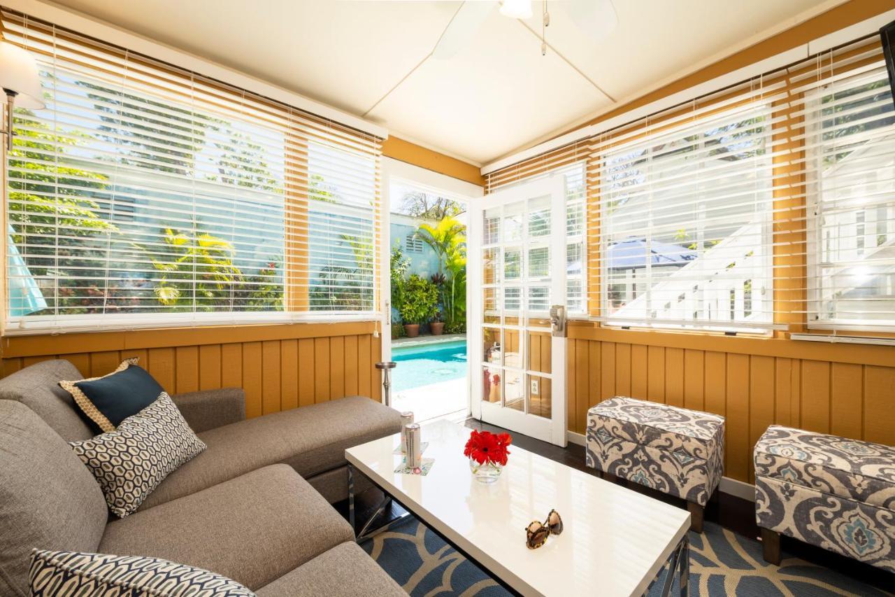 Two Bedroom Pool-Side Queen Villa