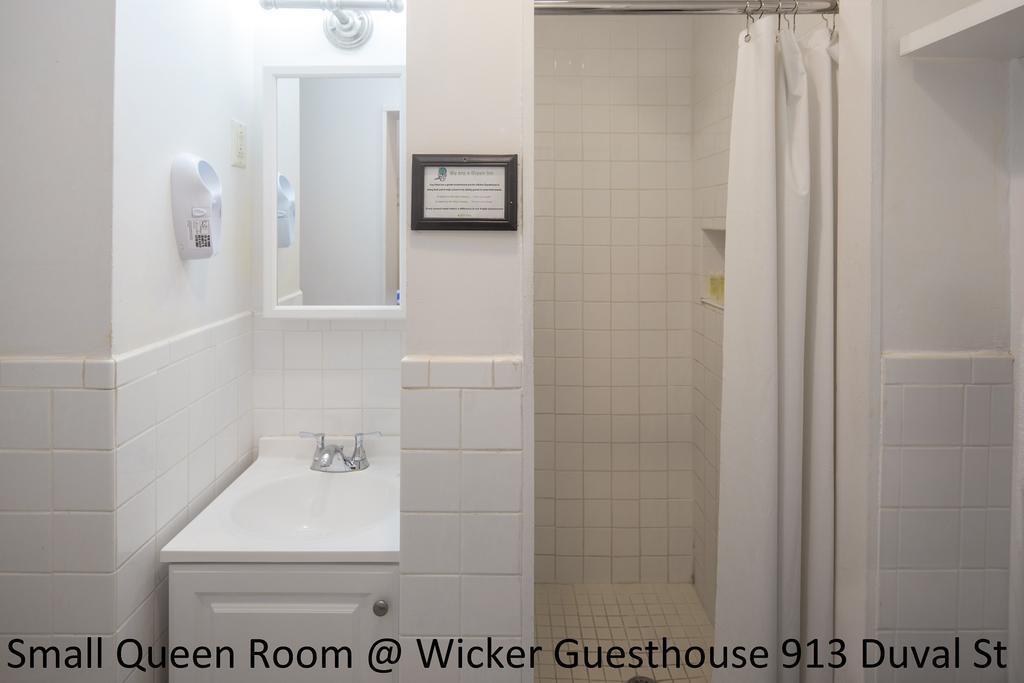 Small Queen Room