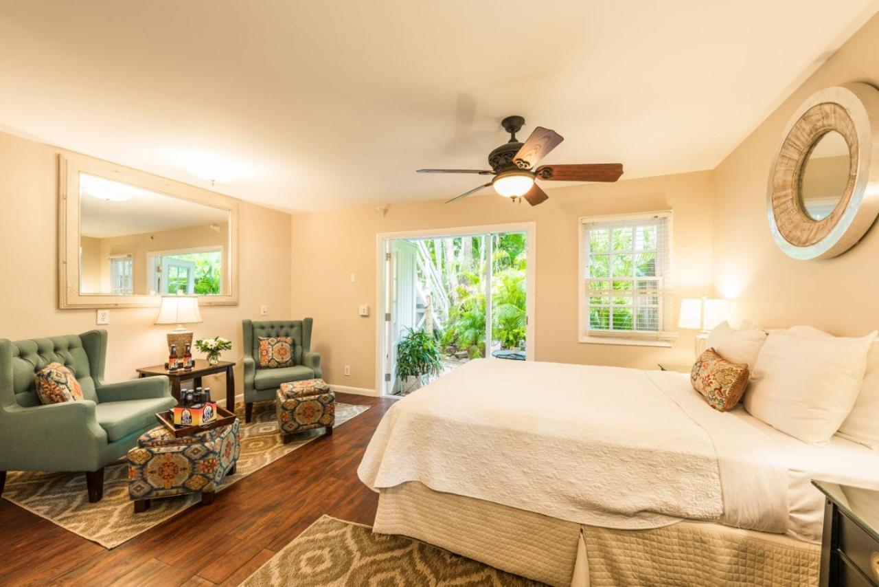 Courtyard Suite,728496205:JPEG