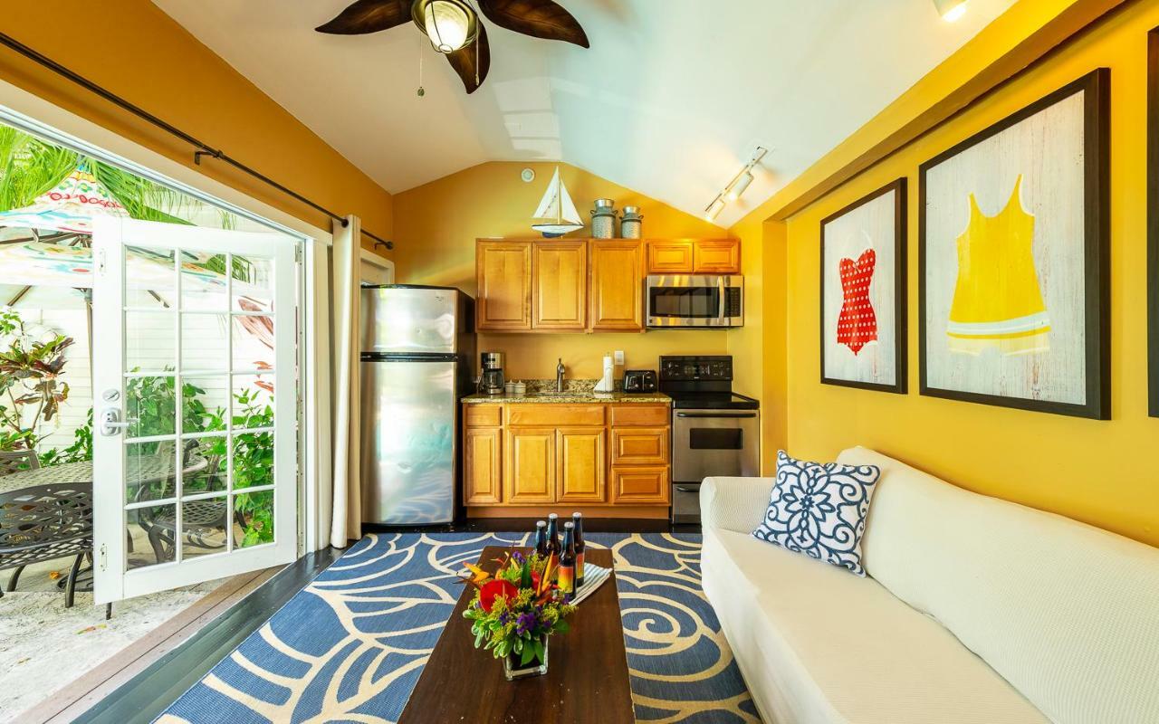 Two Bedroom Pool-Side King Villa