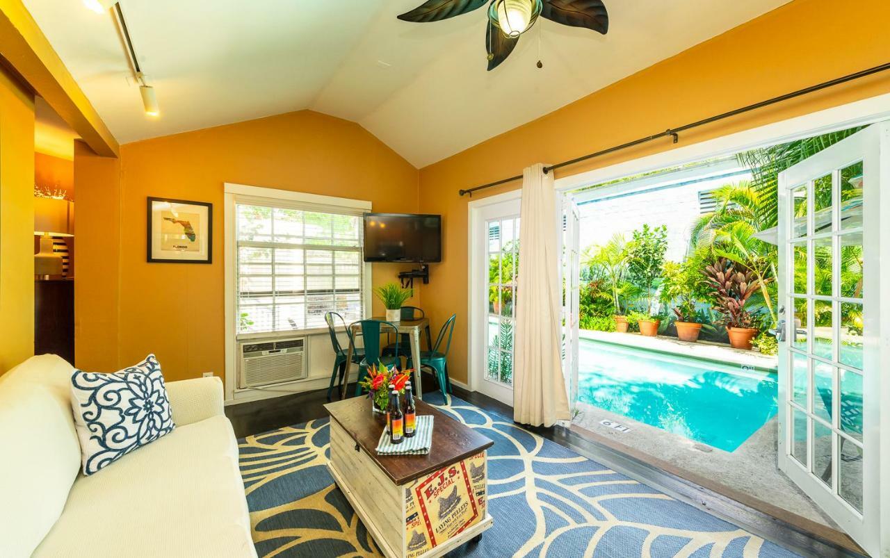 Two Bedroom Pool-Side King Villa