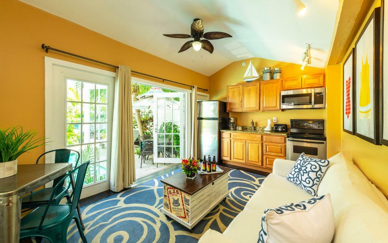 Two Bedroom Pool-Side King Villa