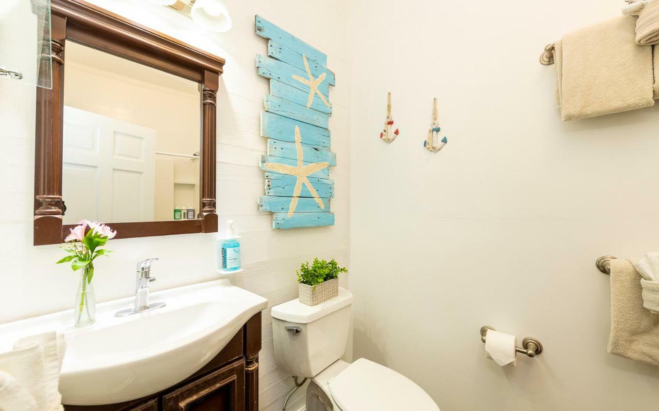 One Bedroom Queen Villa Private Porch